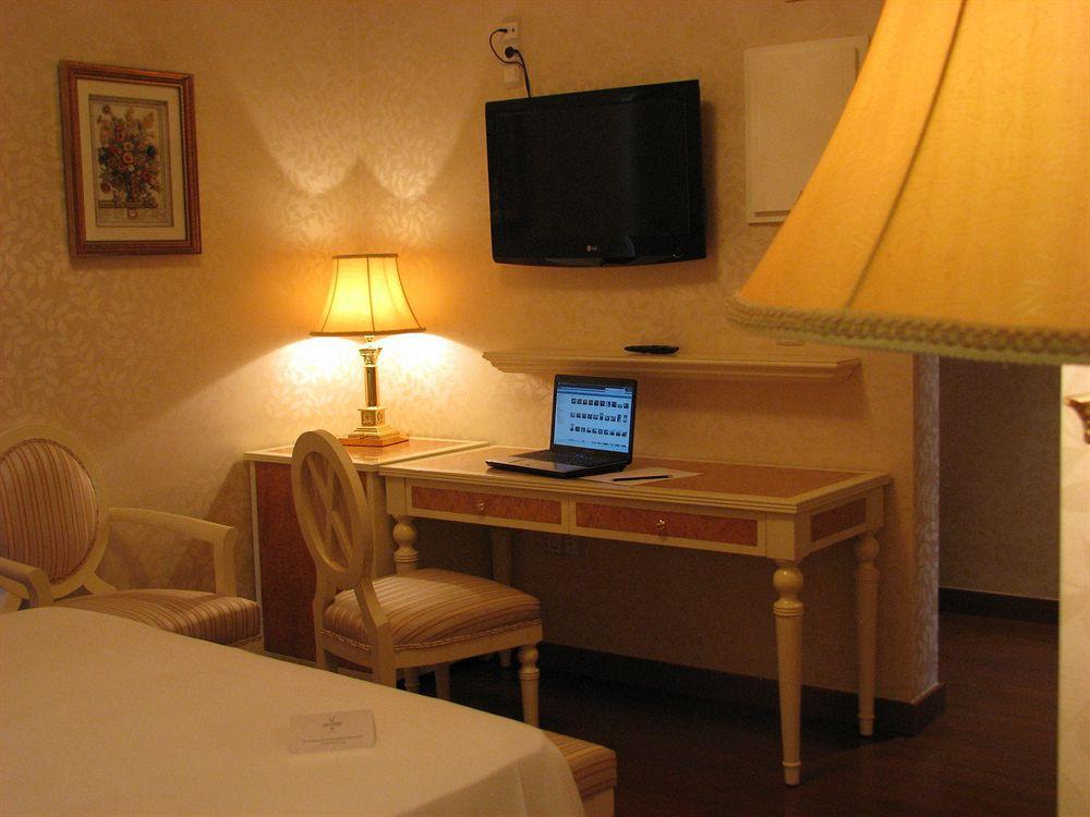 Hotel Santa Isabel Albacete Ngoại thất bức ảnh