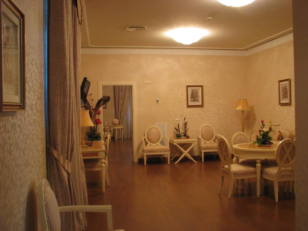 Hotel Santa Isabel Albacete Ngoại thất bức ảnh